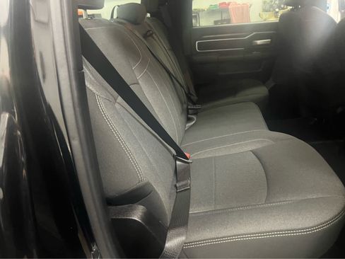 Used 2024 RAM 2500 Big Horn w/ Sport Appearance Package image 31