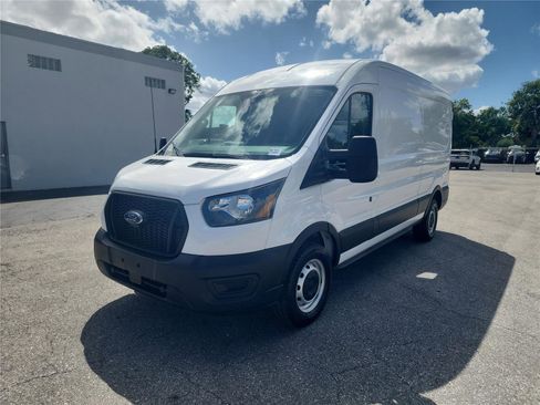 Used 2023 Ford Transit 150 image 4