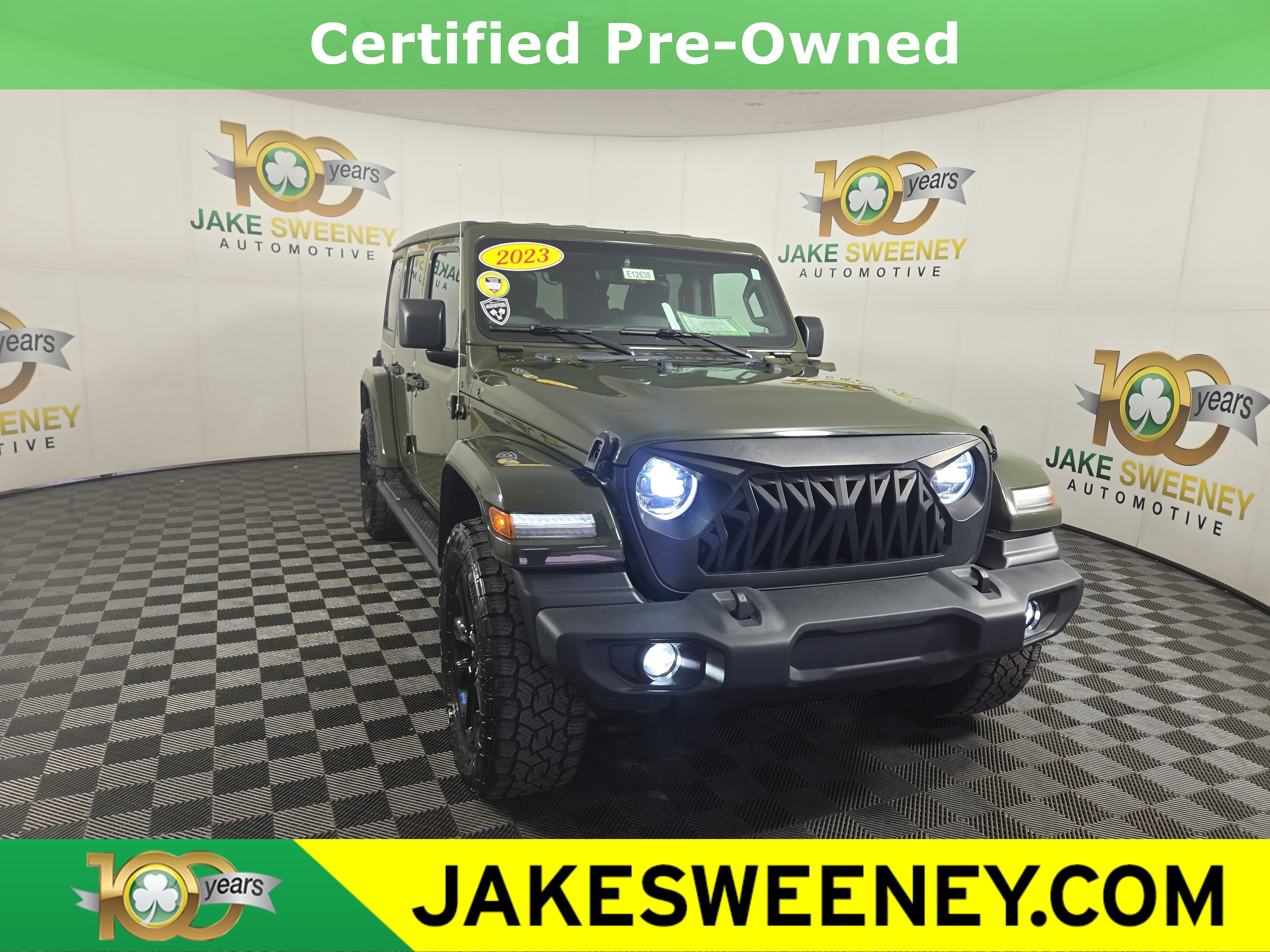 Certified 2023 Jeep Wrangler Unlimited Sahara w/ Dual Top Group AWD/4WD image 1