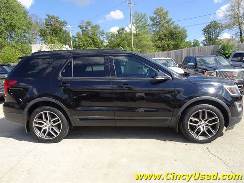 Used 2017 Ford Explorer Sport AWD/4WD image 6