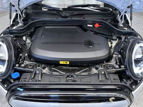 Certified 2024 MINI Cooper SE image 28