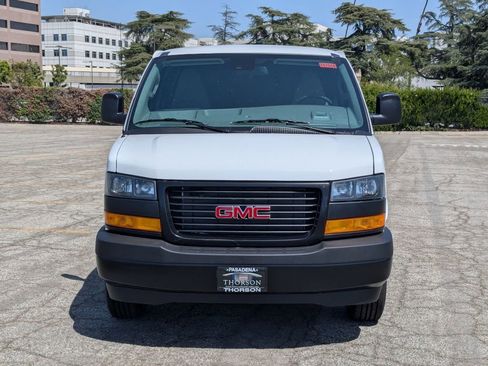 New 2026 GMC Savana 2500 w/ Driver Convenience Package image 2