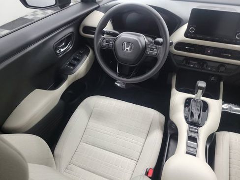 Certified 2025 Honda HR-V LX image 15