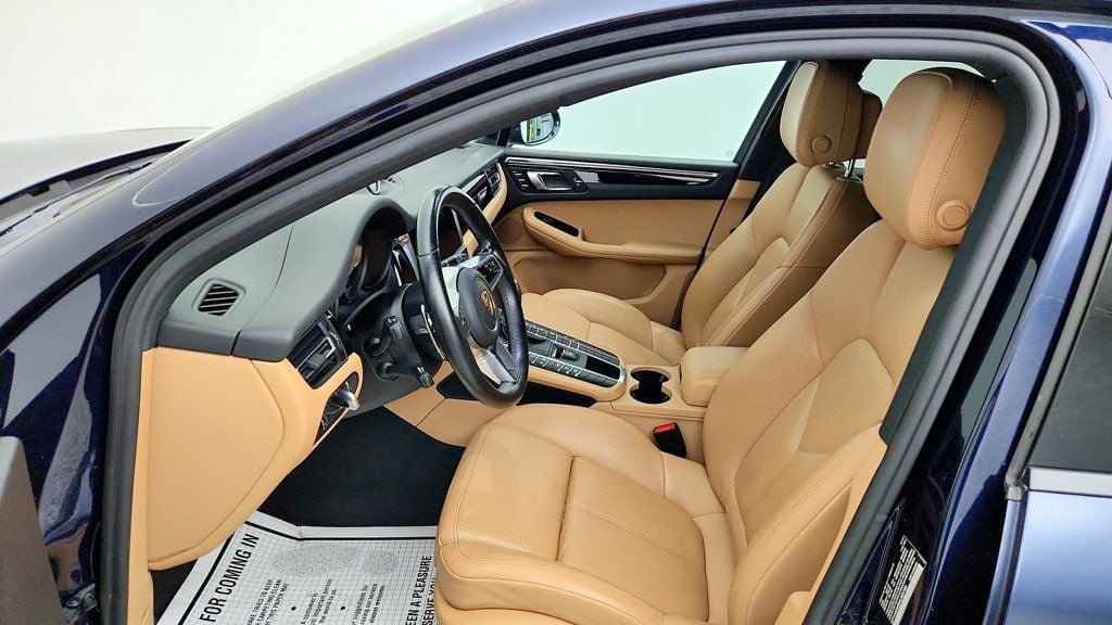Used 2021 Porsche Macan AWD/4WD image 20