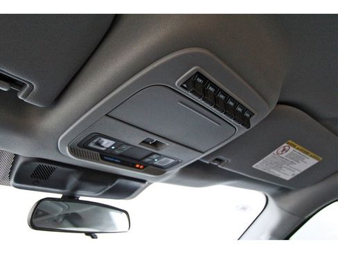 Used 2025 Ford F250 XLT w/ Tremor Off-Road Package image 20