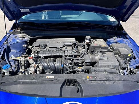 Used 2024 Hyundai Elantra Limited FWD image 29