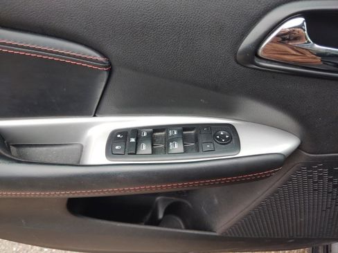 Used 2019 Dodge Journey GT w/ Nav & Sun Group image 11