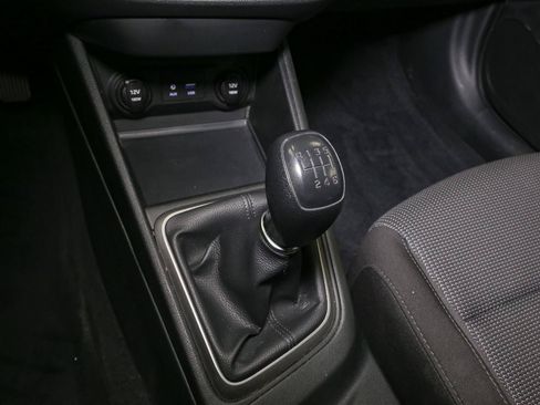 Used 2018 Hyundai Accent SE FWD image 27