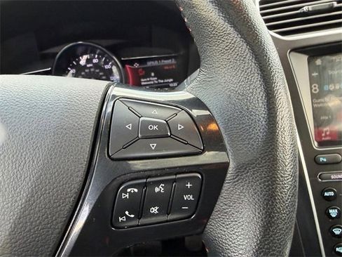 Used 2017 Ford Explorer Sport image 15