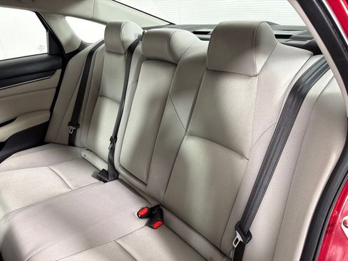 Used 2020 Honda Accord LX image 22