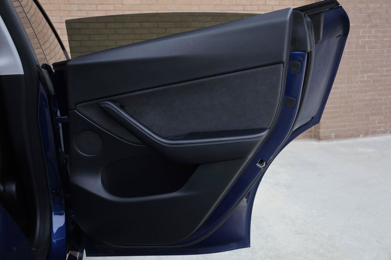 Used 2021 Tesla Model Y Performance AWD/4WD image 22