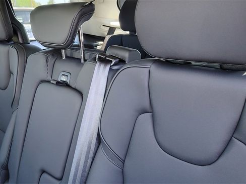 New 2026 Volvo XC90 B6 Plus w/ Protection Package Premier image 27