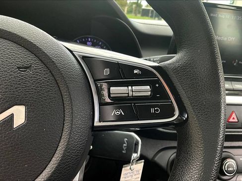 Used 2024 Kia Forte LXS FWD image 11