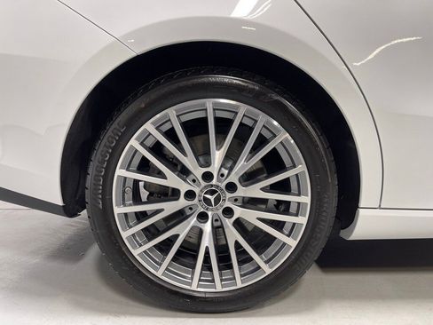 Certified 2022 Mercedes-Benz CLA 250 4MATIC image 15