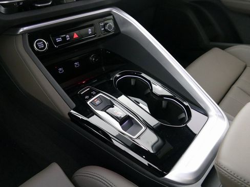 New 2025 Audi Q5 Premium Plus image 21