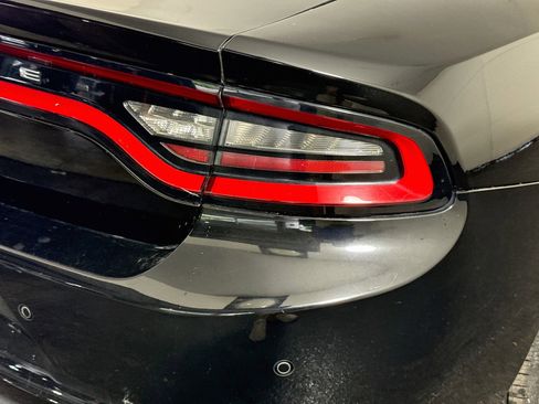Used 2022 Dodge Charger SXT RWD image 34