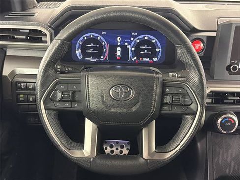 Used 2024 Toyota Tacoma TRD Sport RWD image 23