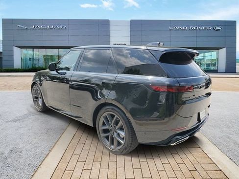 Used 2026 Land Rover Range Rover Sport Dynamic SE AWD/4WD image 5