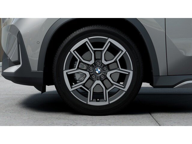 Used 2026 BMW X1 xDrive28i w/ Technology Package AWD/4WD image 7