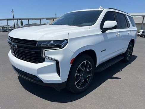Used 2023 Chevrolet Tahoe RST w/ Luxury Package RWD image 3