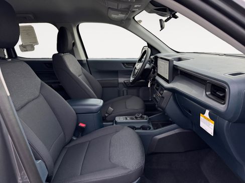 New 2025 Ford Maverick XL w/ Equipment Group 101A image 17
