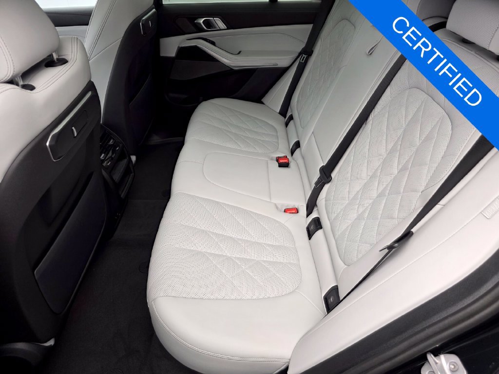 Certified 2024 BMW X5 sDrive40i w/ M Sport Package RWD image 14