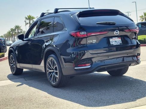 Certified 2025 MAZDA CX-70 Plug-In Hybrid w/ Premium Pkg AWD/4WD image 3
