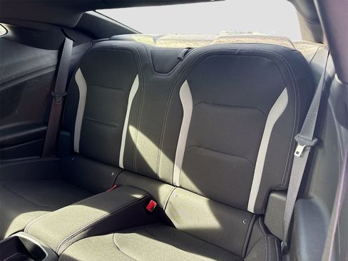 Used 2019 Chevrolet Camaro LT image 21