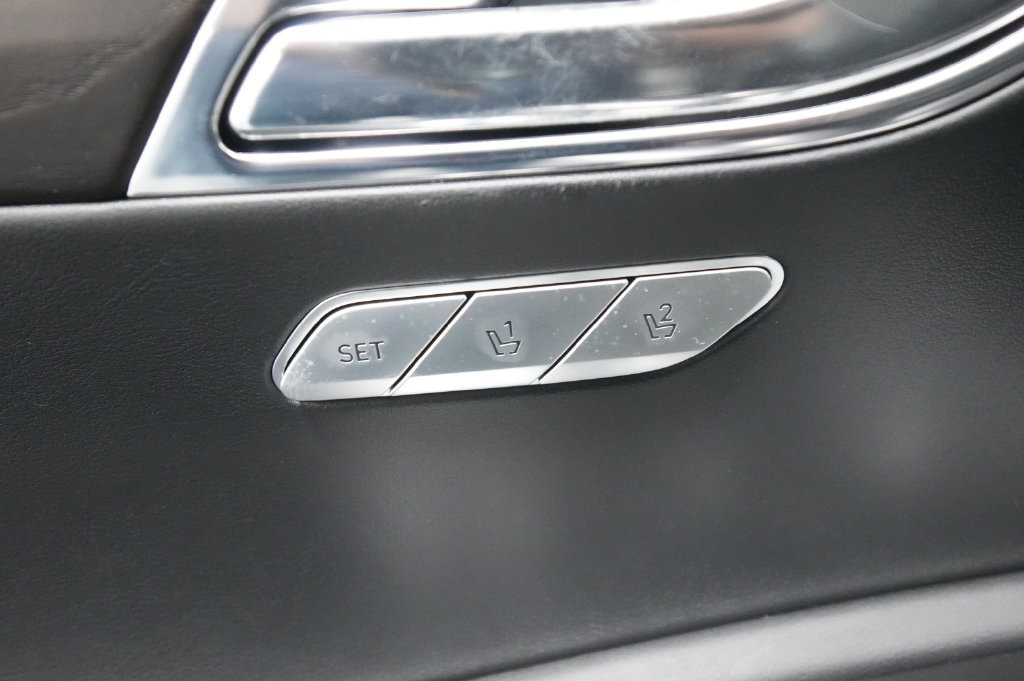 Used 2023 Genesis GV80 3.5T w/ Prestige Package AWD/4WD image 18