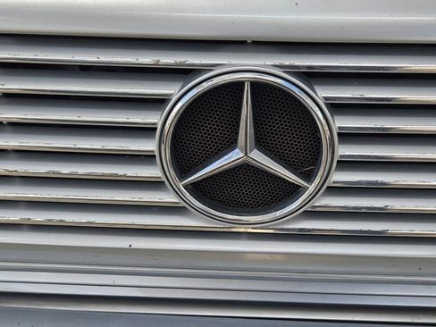 Used 2005 Mercedes-Benz G 500 image 11