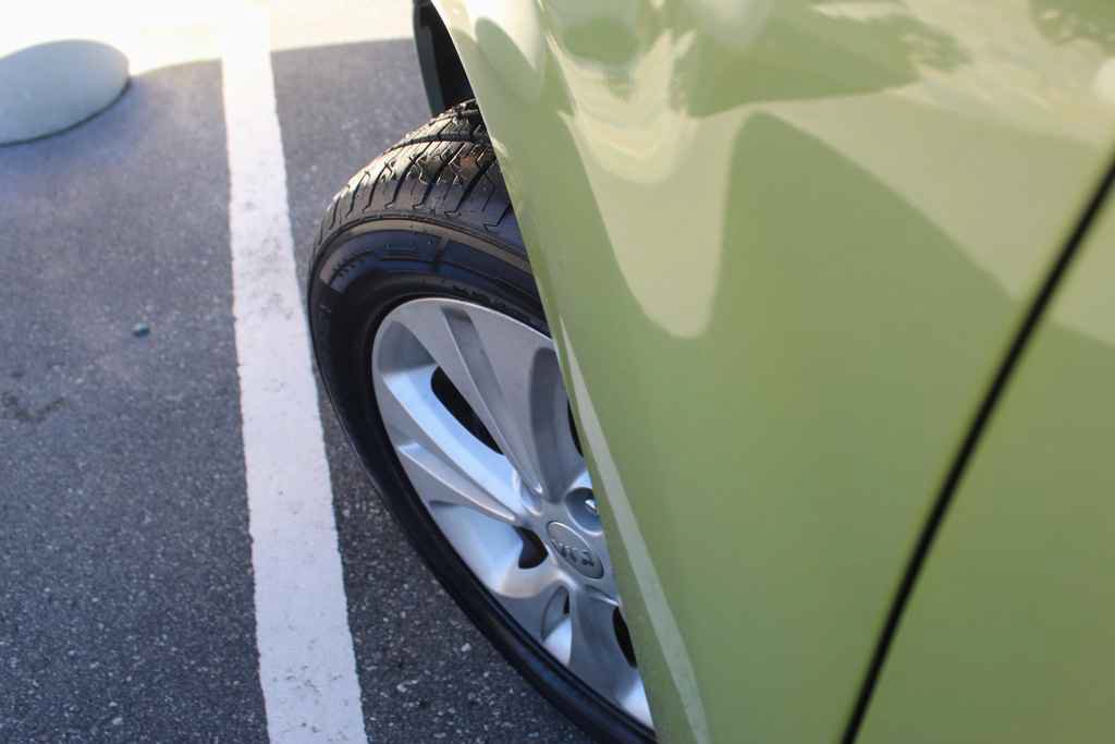 Used 2015 Kia Soul + FWD image 28