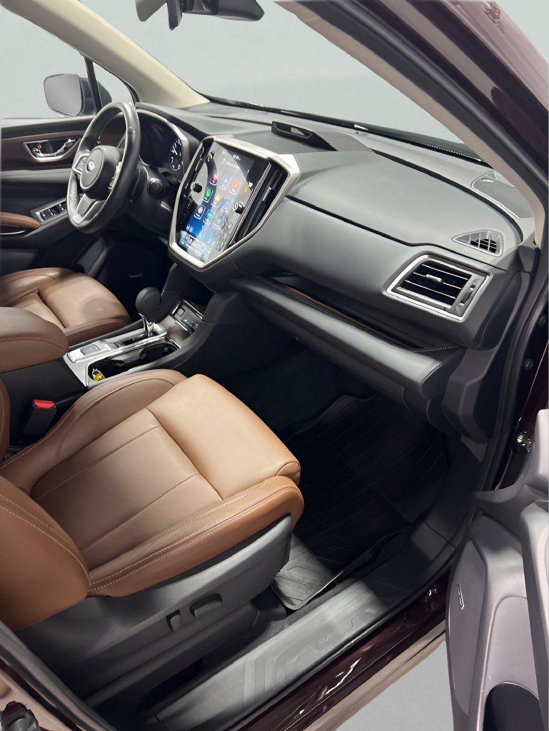 Used 2023 Subaru Ascent Touring AWD/4WD image 14
