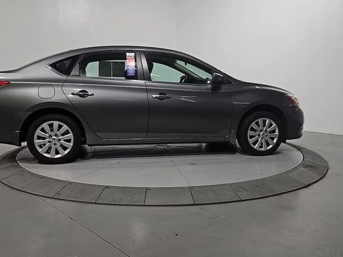 Used 2015 Nissan Sentra SV FWD image 7