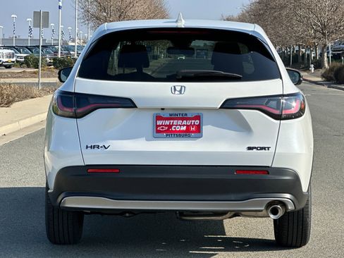 New 2026 Honda HR-V Sport image 5