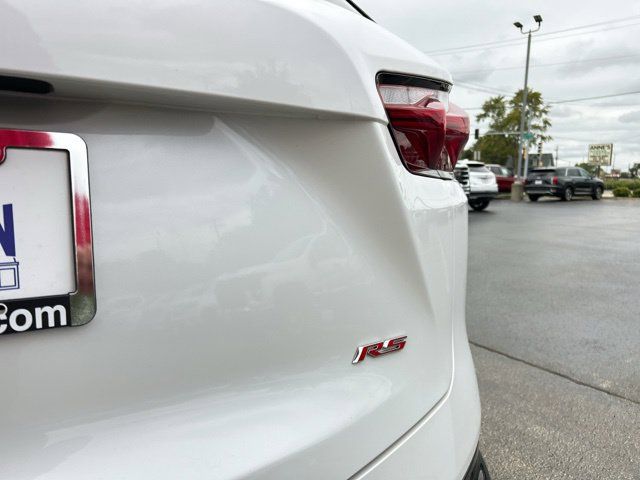 Used 2022 Chevrolet Blazer RS w/ Enhanced Convenience Package AWD/4WD image 10