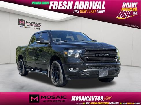 Used 2020 RAM 1500 Big Horn AWD/4WD image 1