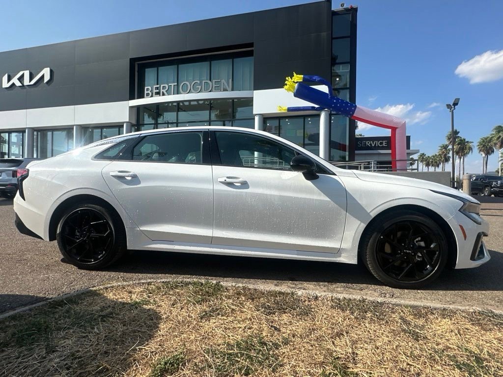 New 2026 Kia K5 GT-Line image 3