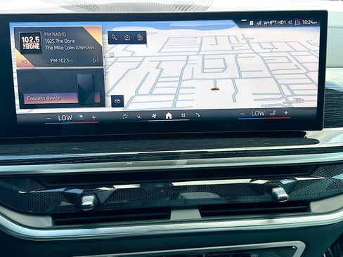 New 2026 BMW X5 xDrive40i w/ M Sport Package AWD/4WD image 33