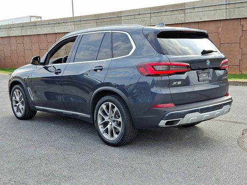 Certified 2022 BMW X5 xDrive40i image 4