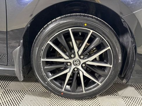 Certified 2024 Toyota Camry SE image 11