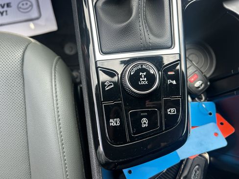 Used 2023 Kia Sportage X-Line w/ X-Line Premium Package AWD/4WD image 29