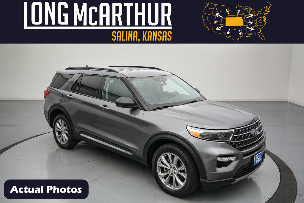 Certified 2023 Ford Explorer XLT w/ Equipment Group 202A AWD/4WD image 1