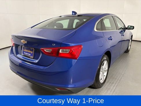Used 2023 Chevrolet Malibu LT FWD image 11