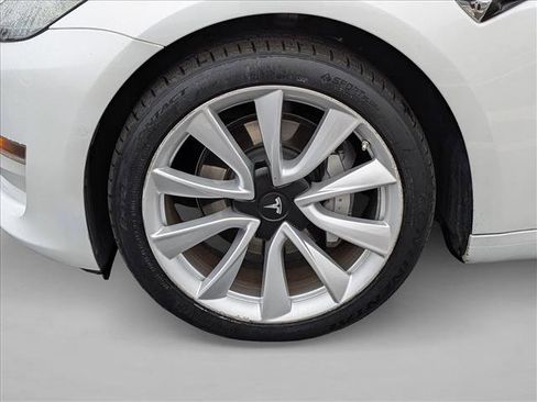 Used 2019 Tesla Model 3 Long Range image 10