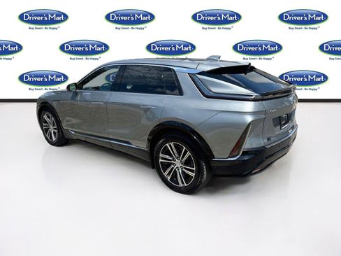 Used 2024 Cadillac Lyriq Luxury RWD image 5
