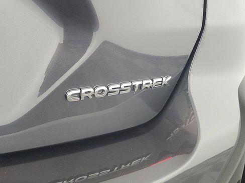 Used 2025 Subaru Crosstrek 2.0i Premium AWD/4WD image 32