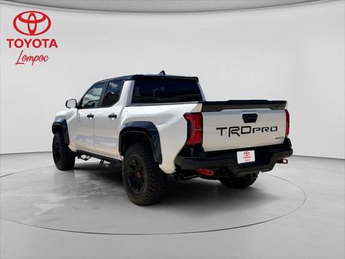 Certified 2025 Toyota Tacoma TRD Pro AWD/4WD image 4