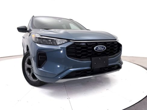 Used 2024 Ford Escape ST-Line AWD/4WD image 5