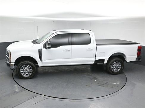 Used 2025 Ford F250 Lariat w/ Snow Plow Prep Package image 47