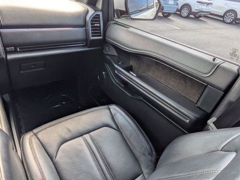Certified 2018 Ford Expedition Limited w/ Equipment Group 301A image 18